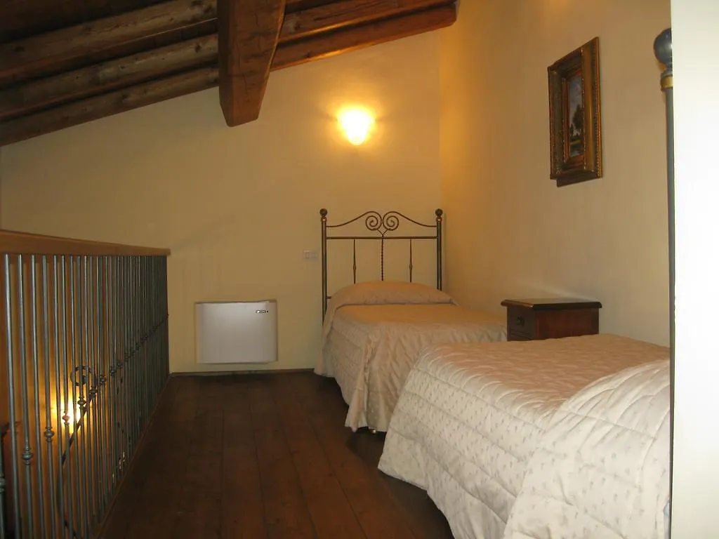 Aparthotel Agriturismo Corte Arcadia à San Martino della Battaglia