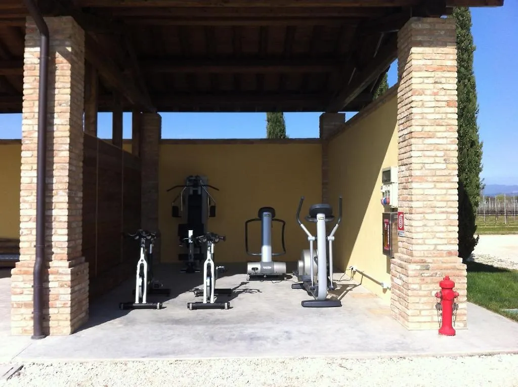 Aparthotel Agriturismo Corte Arcadia à San Martino della Battaglia 4*,