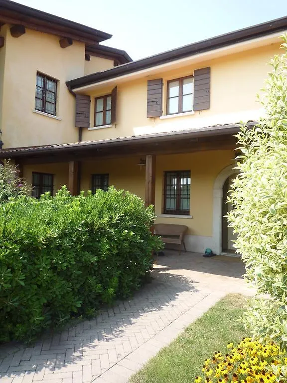 Aparthotel Agriturismo Corte Arcadia à San Martino della Battaglia Italie