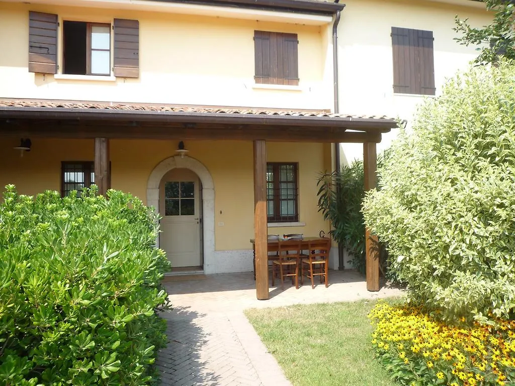 Aparthotel Agriturismo Corte Arcadia à San Martino della Battaglia